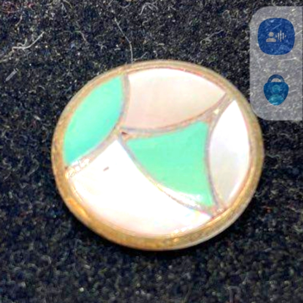 Mother of pearl tourqoise earrings